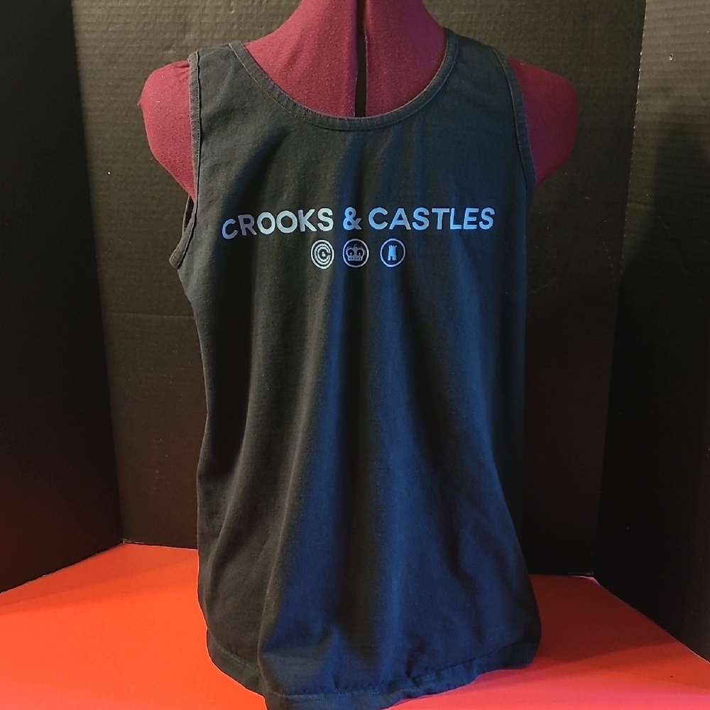 Crooks & Castles Black Sleeveless Shirt WITH MEDUSSA PRINT ON BACK SIZE MED